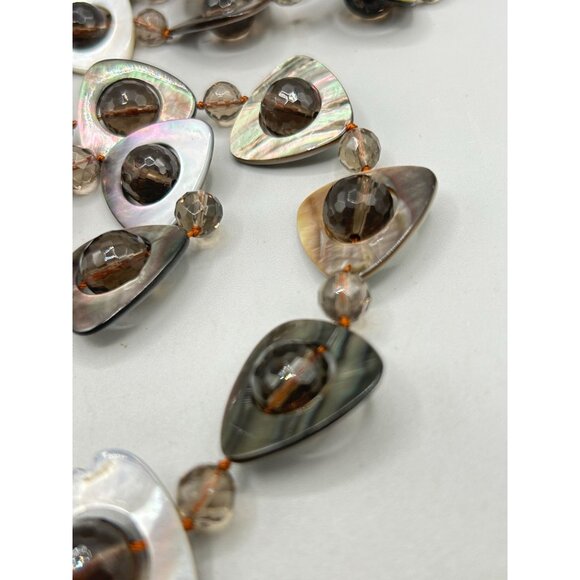 Mother of Pearl & Glass Beads Handknotted Long Necklace - Picture 5 of 7